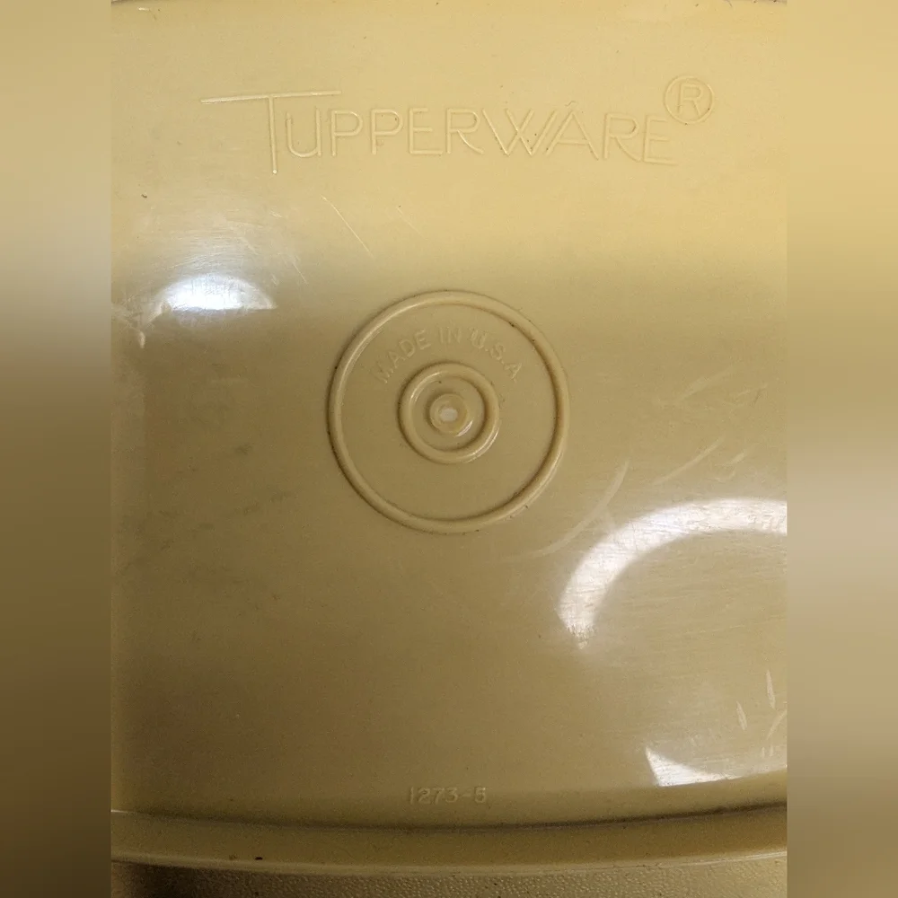 Vintage Tupperware Harvest Gold Microwave Steamer 3 Piece